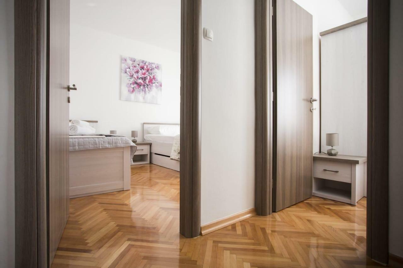 Apartman Leona Kaštela Buitenkant foto